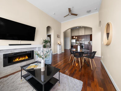 415-2628 Maple Street - 4