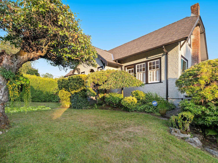 401 Somerset Street, North Vancouver, BC, V7N 1G2 - 28