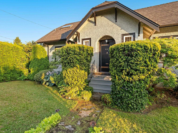 401 Somerset Street, North Vancouver, BC, V7N 1G2 - 2
