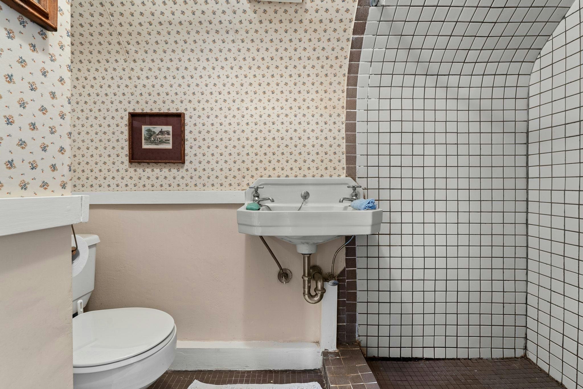 401 Somerset Street, North Vancouver, BC, V7N 1G2 - 18