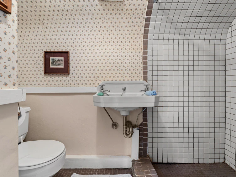 401 Somerset Street, North Vancouver, BC, V7N 1G2 - 18
