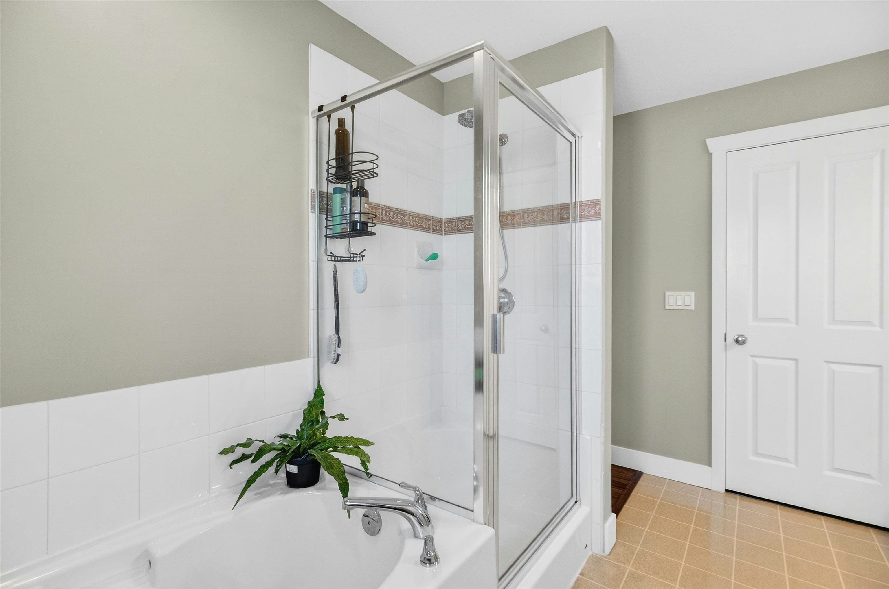 14974 59 Avenue, Surrey, BC, V3S 3W8 - 24