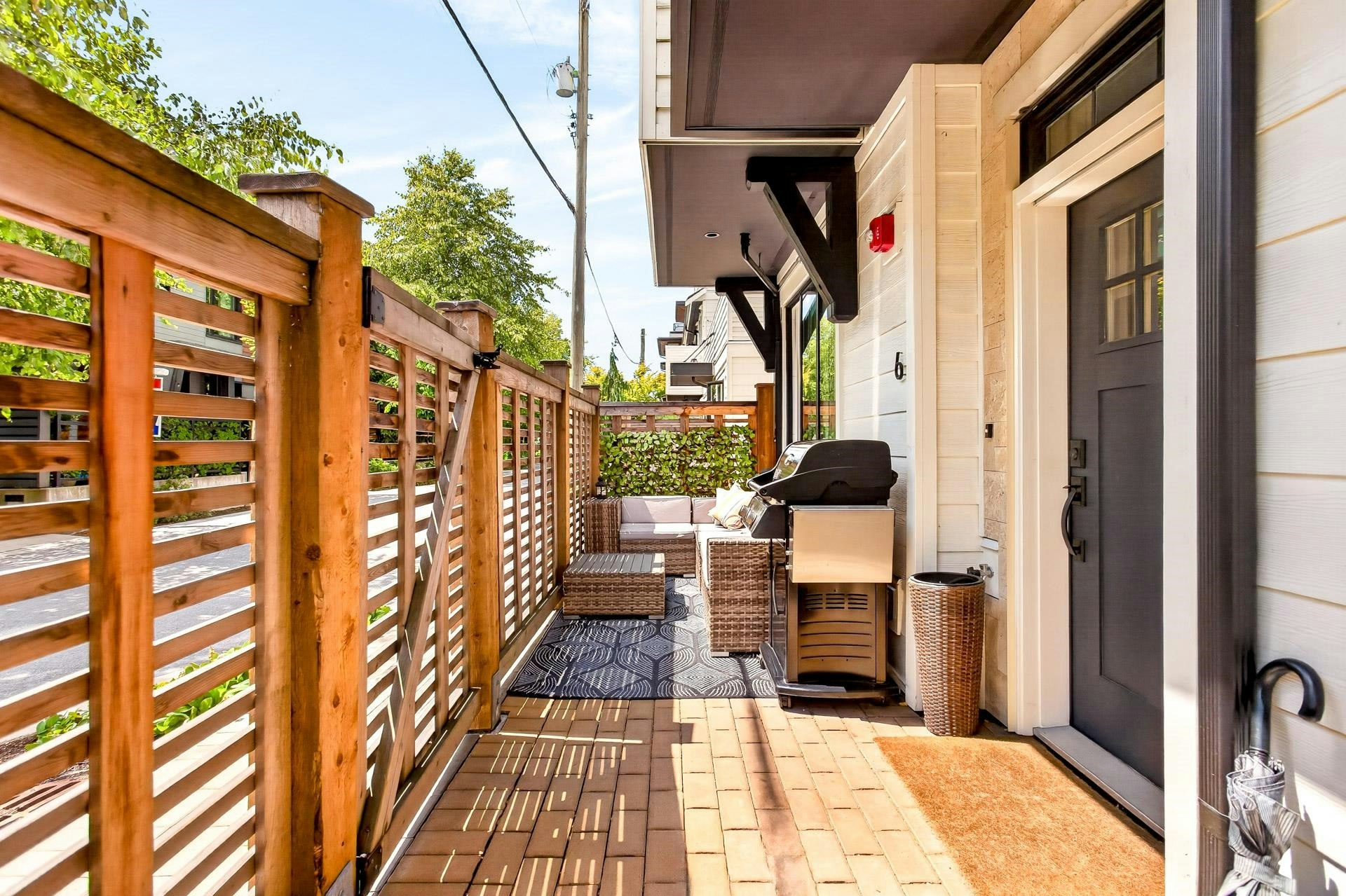 6-237 Ridgeway Avenue, North Vancouver, BC, V7L 0H6 - 10