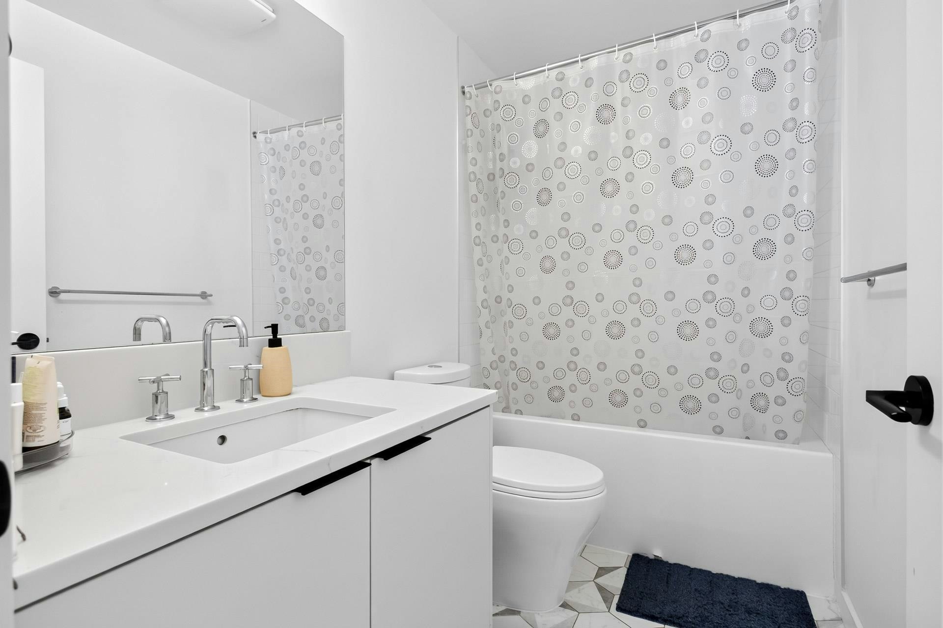 6-237 Ridgeway Avenue, North Vancouver, BC, V7L 0H6 - 13