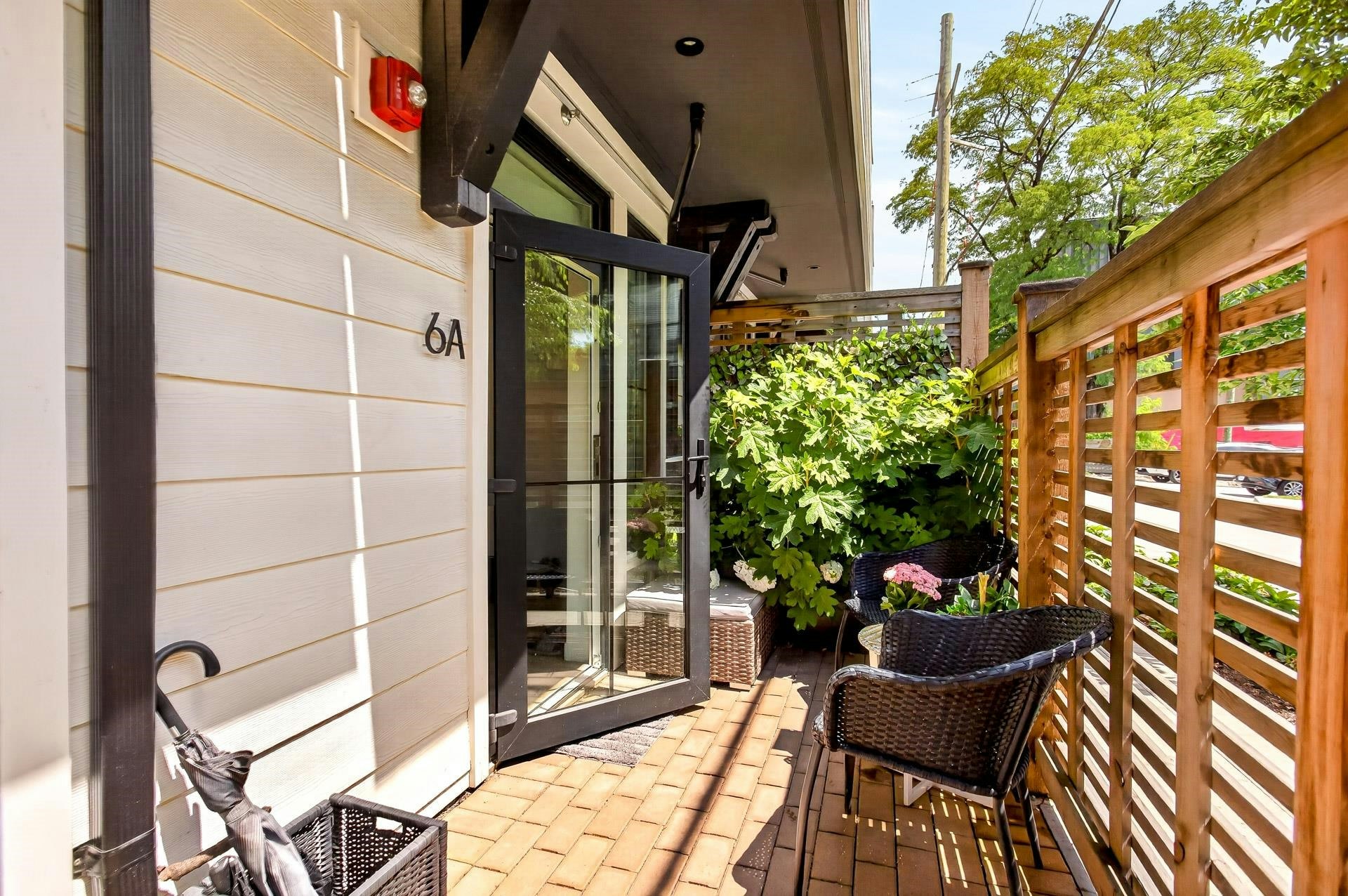 6-237 Ridgeway Avenue, North Vancouver, BC, V7L 0H6 - 14