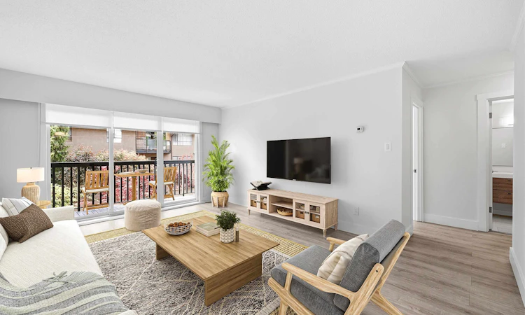 112-211 W 3rd Street