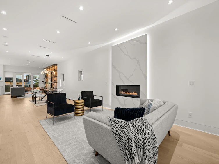 4346 Pender Street, Burnaby, BC, V5C 2M6 - 8