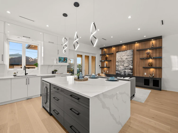 4346 Pender Street, Burnaby, BC, V5C 2M6