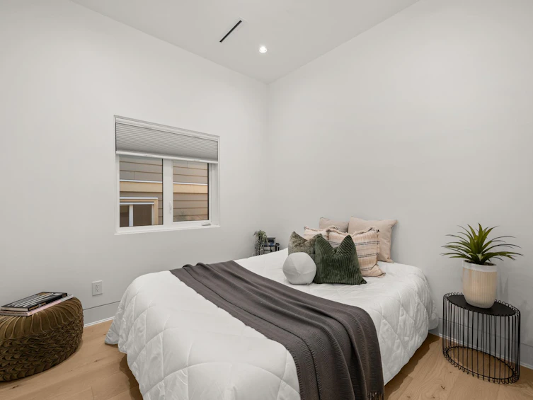4346 Pender Street, Burnaby, BC, V5C 2M6 - 17