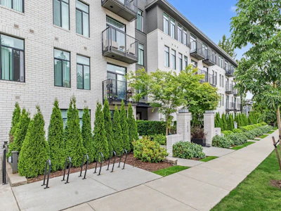 209-708 Edgar Avenue - 3