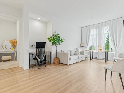 209-708 Edgar Avenue - 4