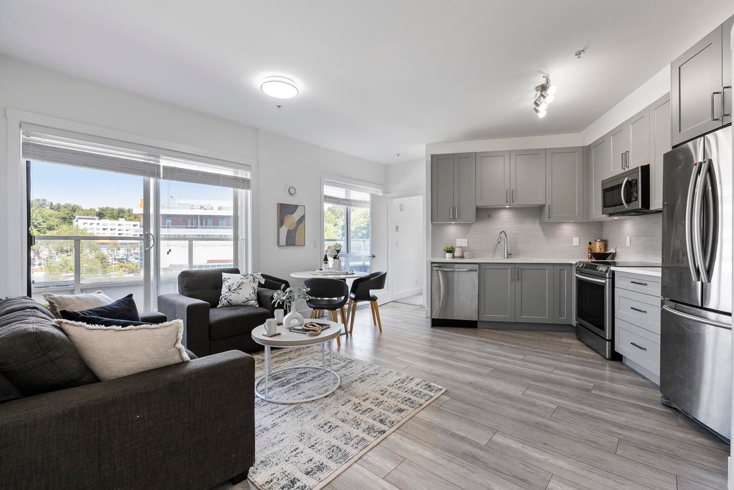 505-13978 Fraser Highway, Surrey, BC, V3T 0P2 - 2