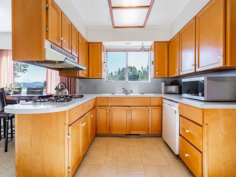 33172 Hill Avenue, Mission, BC, V2V 2R6 - 10