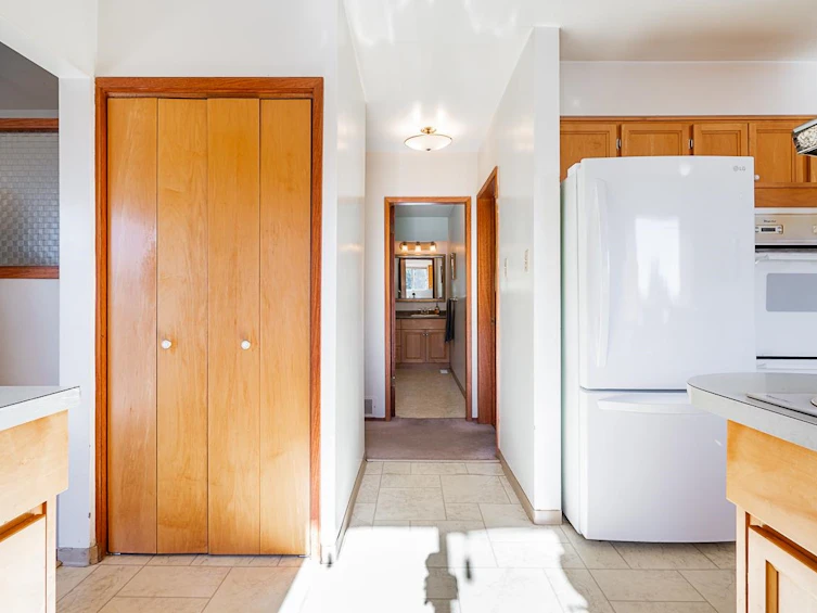 33172 Hill Avenue, Mission, BC, V2V 2R6 - 11