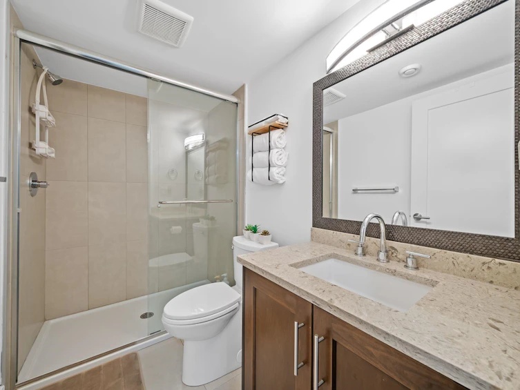 20574 71 Avenue, Langley, BC, V2Y 3J9 - 32