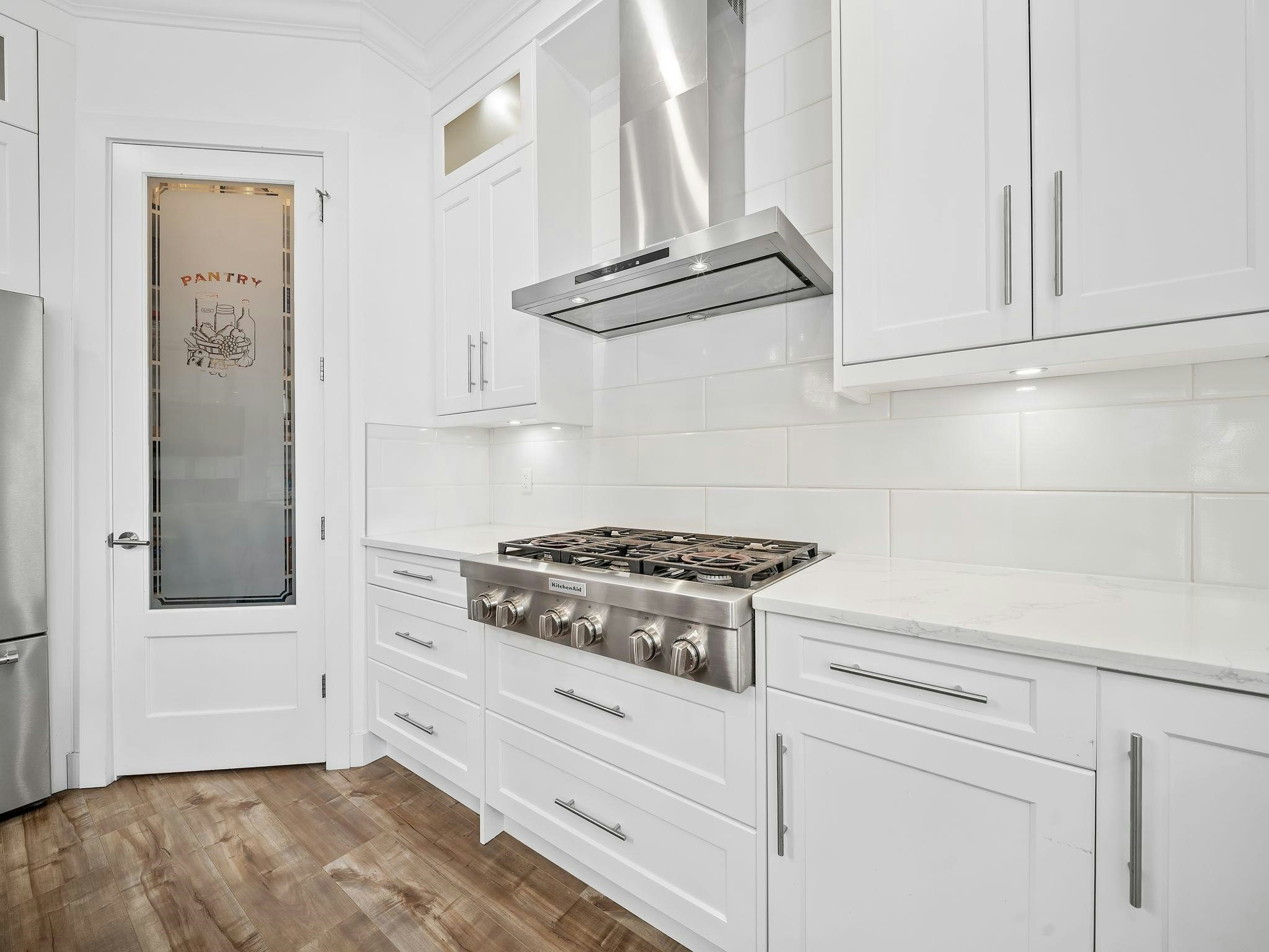 20574 71 Avenue, Langley, BC, V2Y 3J9 - 10