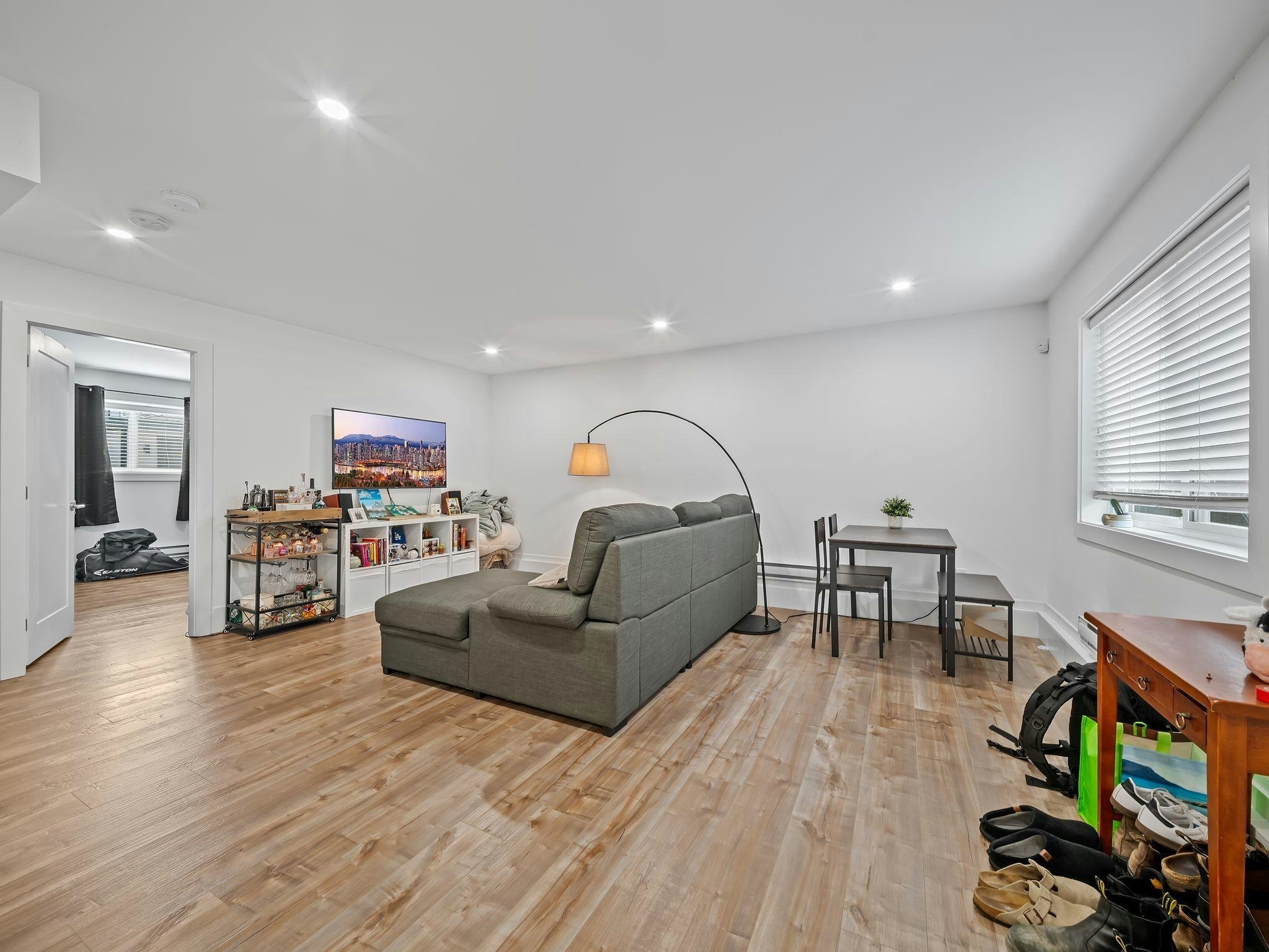20574 71 Avenue, Langley, BC, V2Y 3J9 - 34