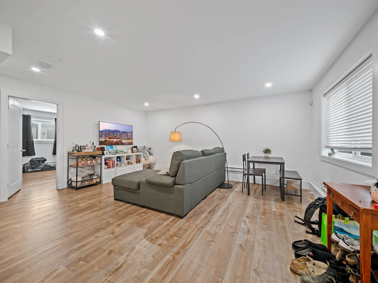 20574 71 Avenue, Langley, BC, V2Y 3J9 - 34