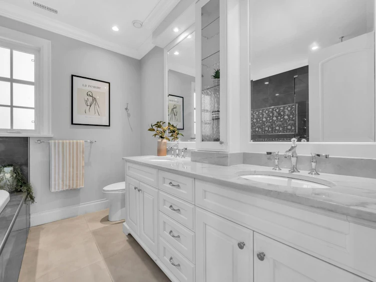 4348 Erwin Drive, West Vancouver, BC, V7V 1H6 - 24