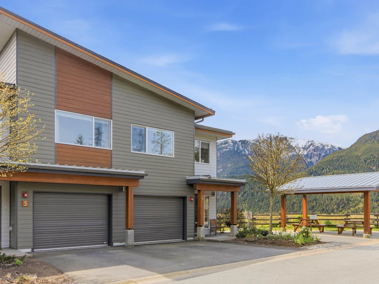 5-41365 Skyridge Place, Squamish, BC, V8B 0Y6 - 3