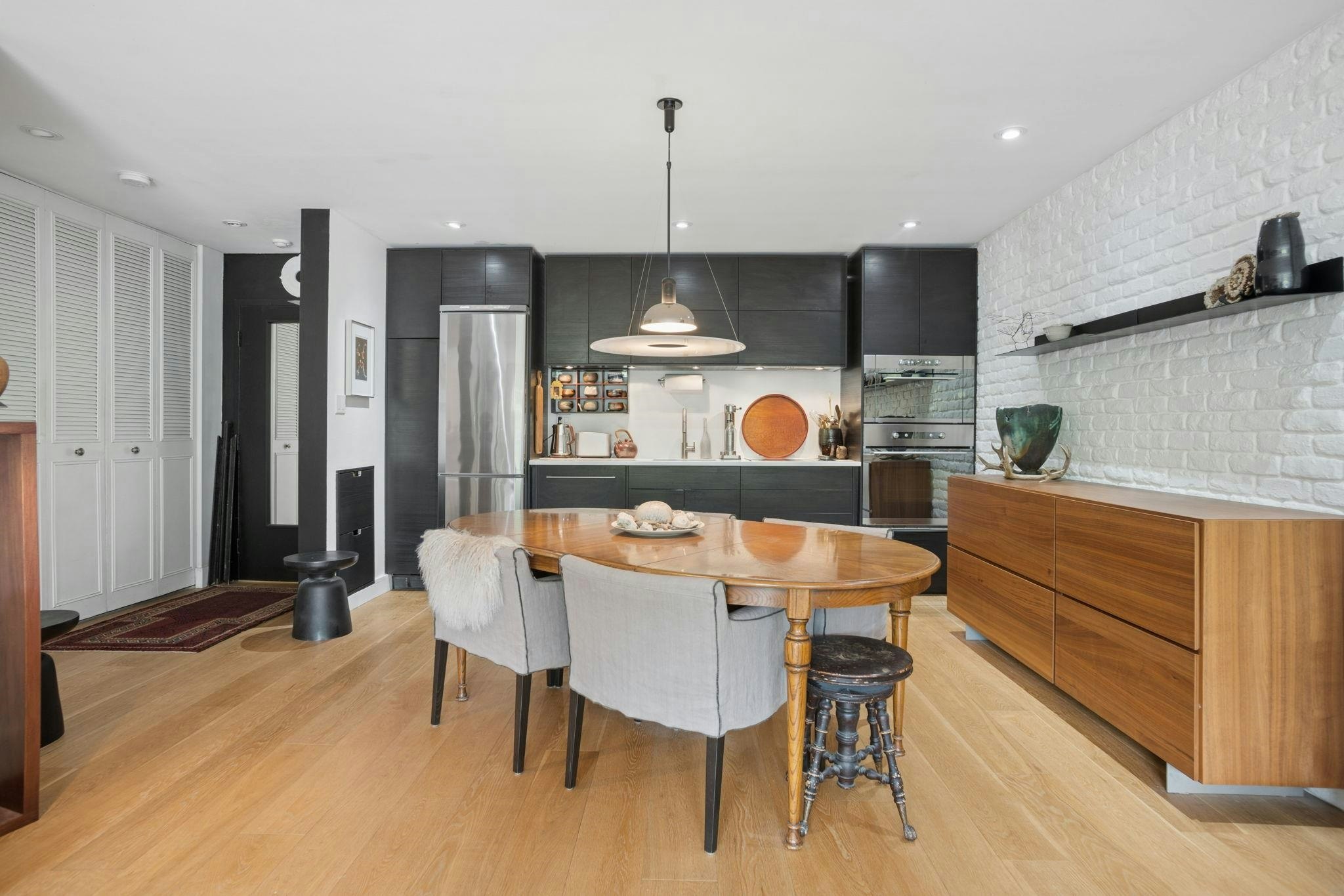 205-3264 Oak Street, Vancouver, BC, V6H 2L3 - 9