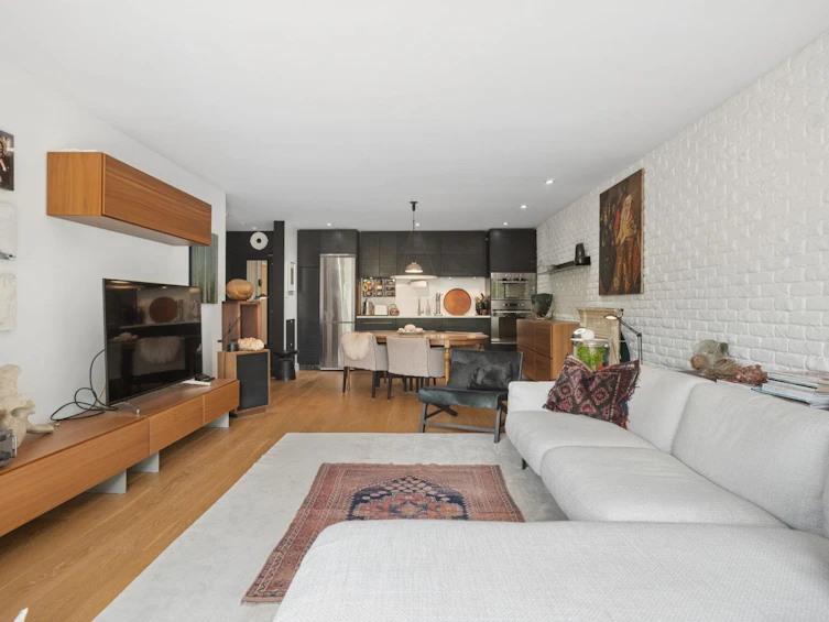 205-3264 Oak Street, Vancouver, BC, V6H 2L3 - 4