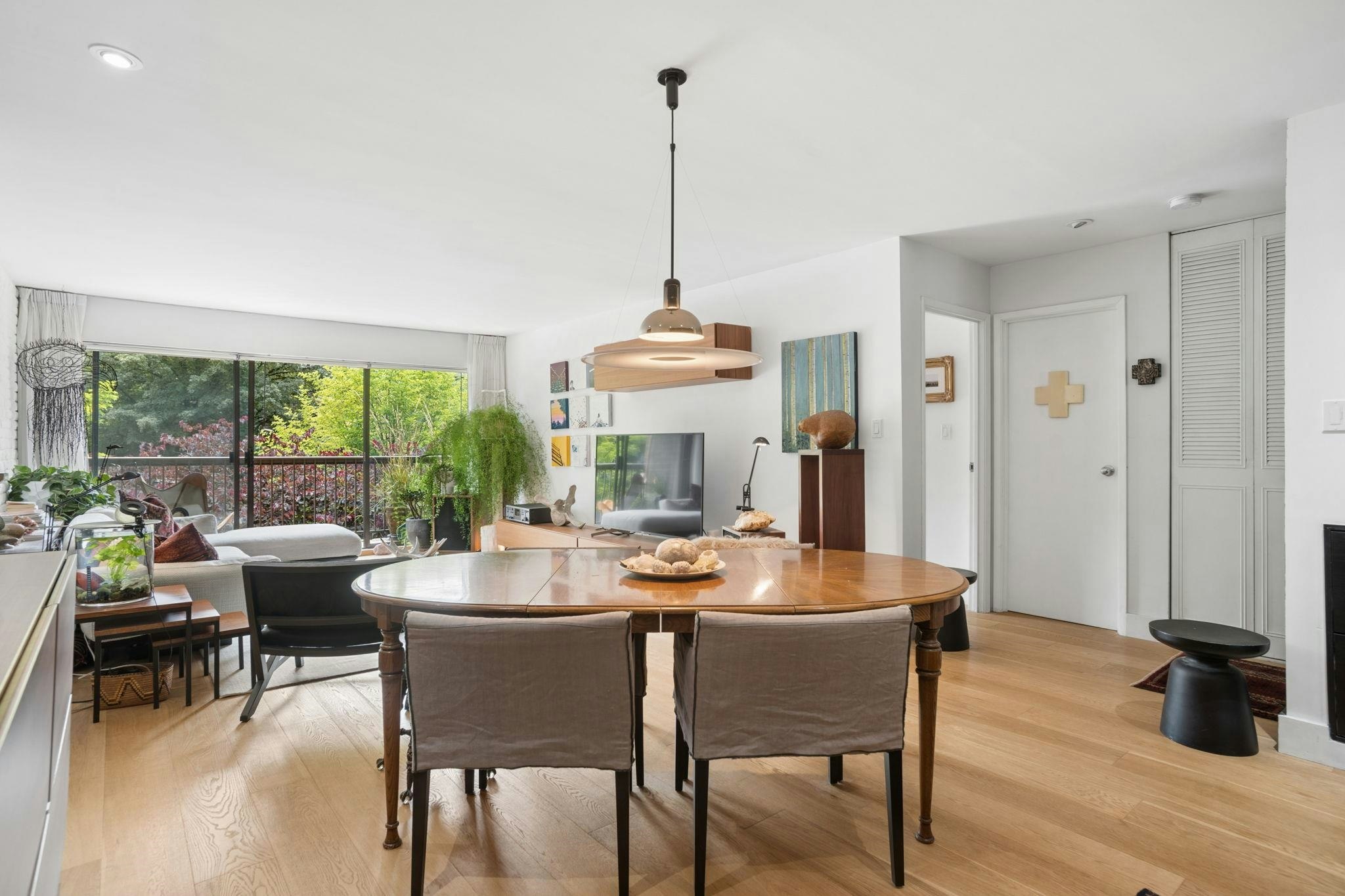 205-3264 Oak Street, Vancouver, BC, V6H 2L3 - 10