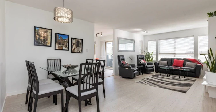 511-2951 Silver Springs Boulevard, Coquitlam, BC, V3E 3S4