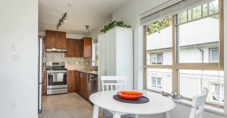 511-2951 Silver Springs Boulevard, Coquitlam, BC, V3E 3S4 - 6