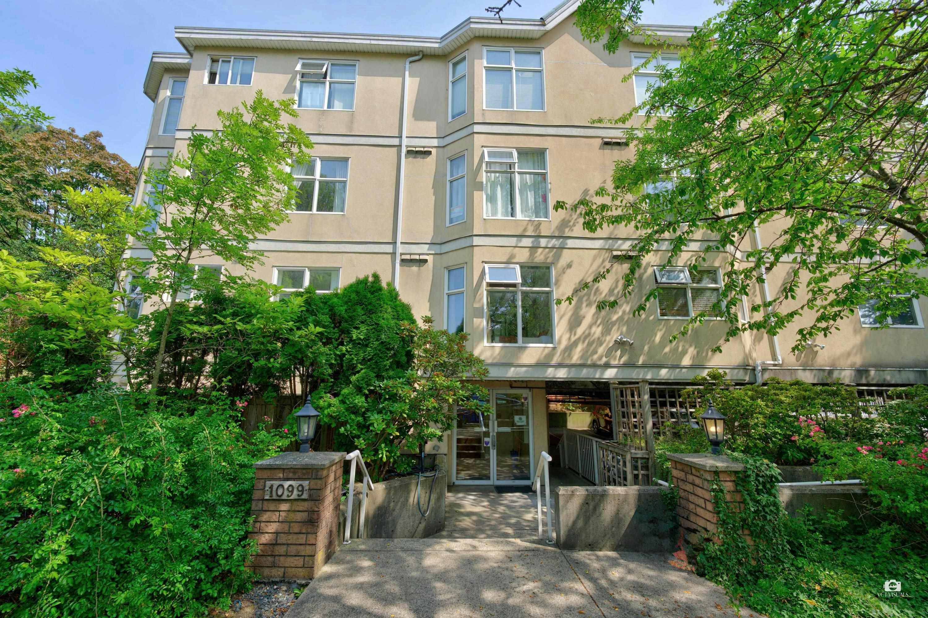 301-1099 W 71st Avenue, Vancouver, BC, V6P 6Y5