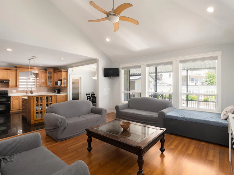 14977 69 Avenue, Surrey, BC, V3S 0Y8 - 14