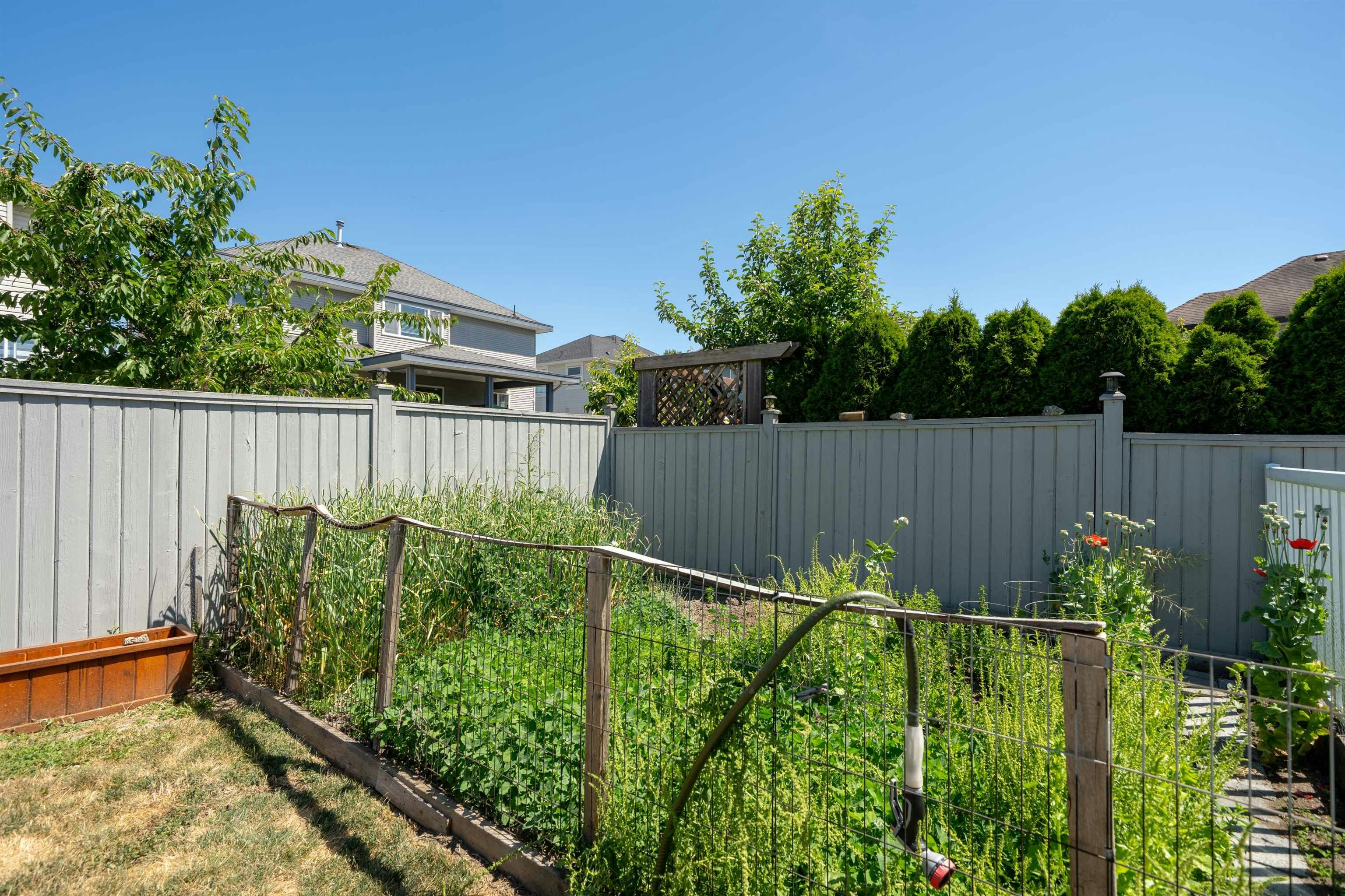 14977 69 Avenue, Surrey, BC, V3S 0Y8 - 36
