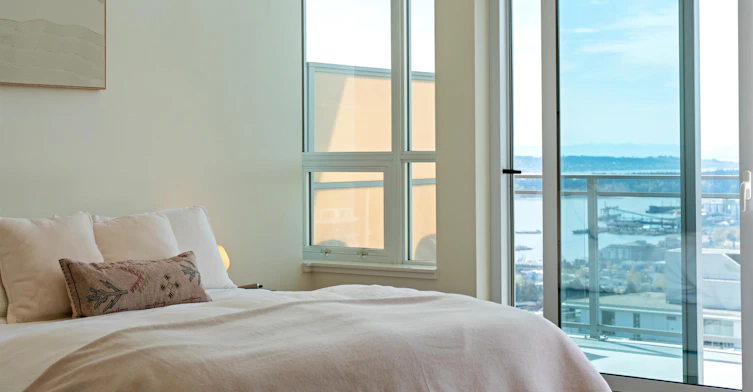 2403-125 E 14th Street, North Vancouver, BC, V7L 0E6 - 16