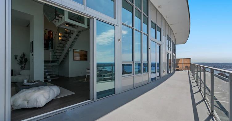 2403-125 E 14th Street, North Vancouver, BC, V7L 0E6 - 33