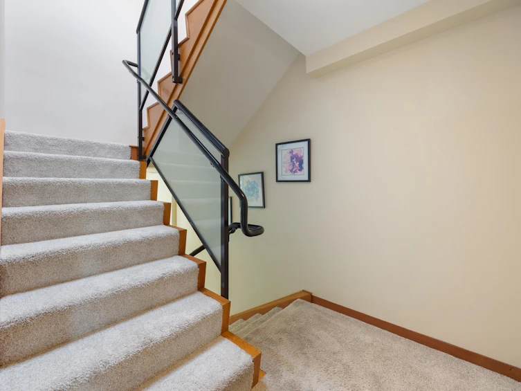 114-8 Renaissance Square, New Westminster, BC, V3M 7A9 - 13
