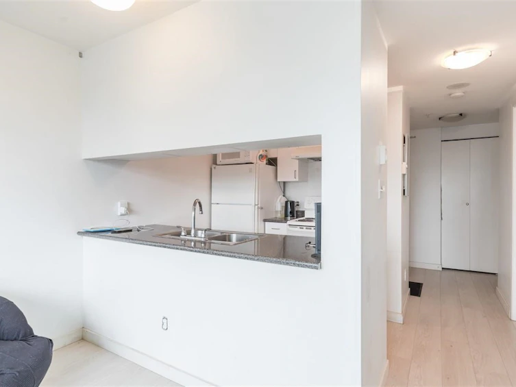 2501-438 Seymour Street, Vancouver, BC, V6B 6H4 - 3