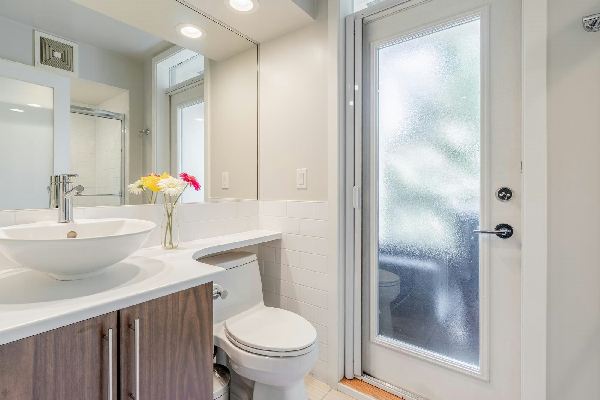 1227 Richards Street, Vancouver, BC, V6B 3G3 - 25