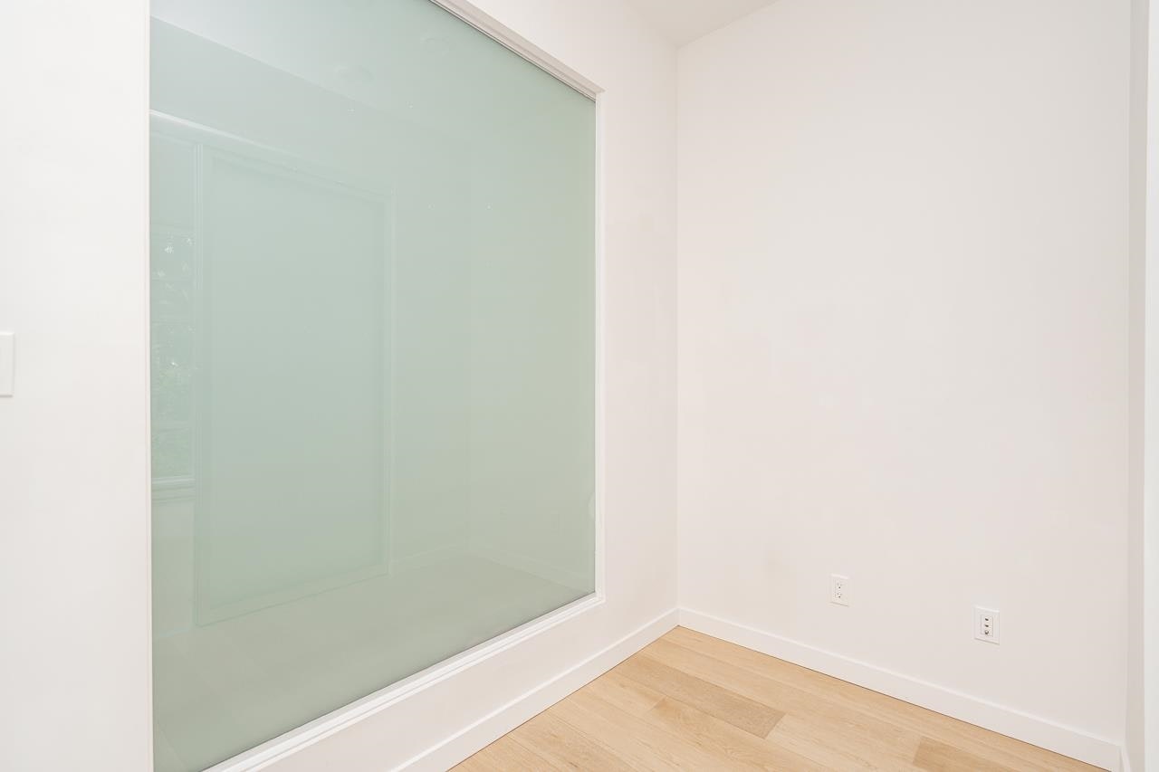TH103-13438 Central Avenue, Surrey, BC, V3T 0N2 - 23