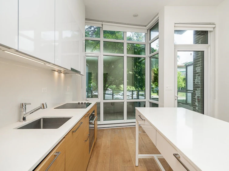 TH103-13438 Central Avenue, Surrey, BC, V3T 0N2 - 6