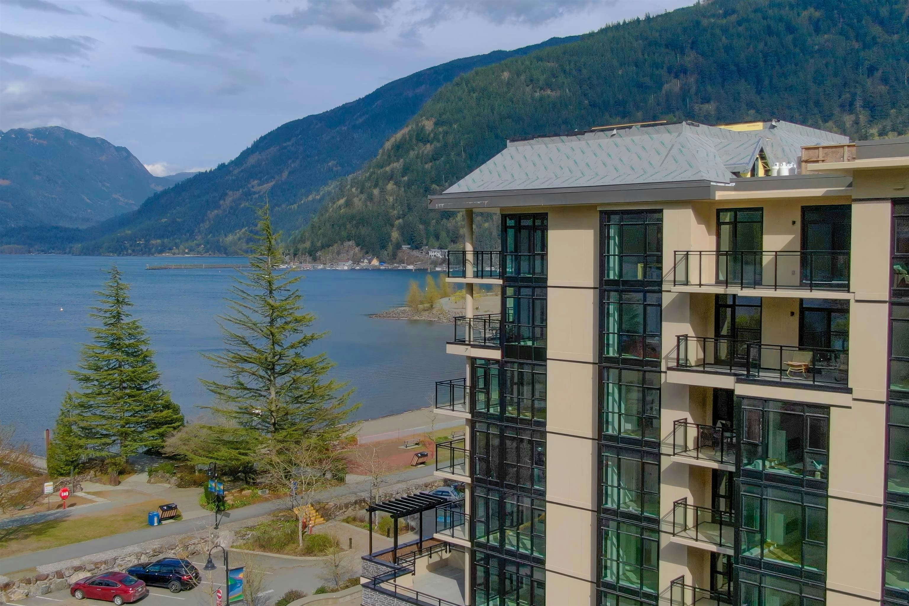 410-120 Esplanade Avenue - 4