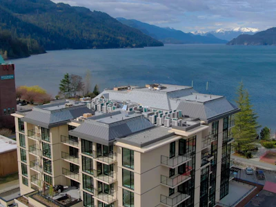 410-120 Esplanade Avenue - 2