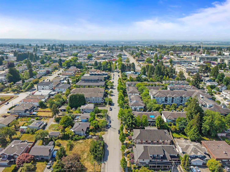 7-6498 Elgin Avenue, Burnaby, BC, V5H 3S6 - 23