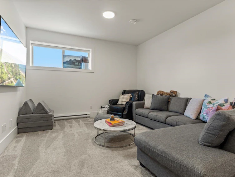 3898 Coachstone Way, Abbotsford, BC, V2S 8G7 - 21