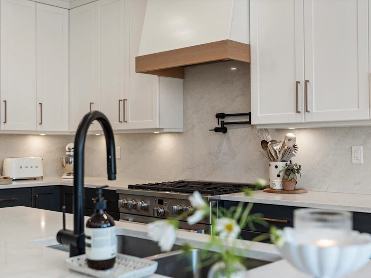 3898 Coachstone Way, Abbotsford, BC, V2S 8G7 - 10