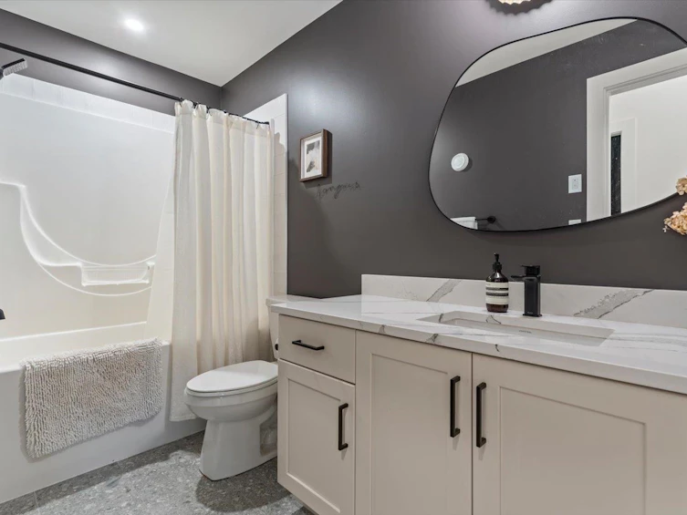 3898 Coachstone Way, Abbotsford, BC, V2S 8G7 - 17