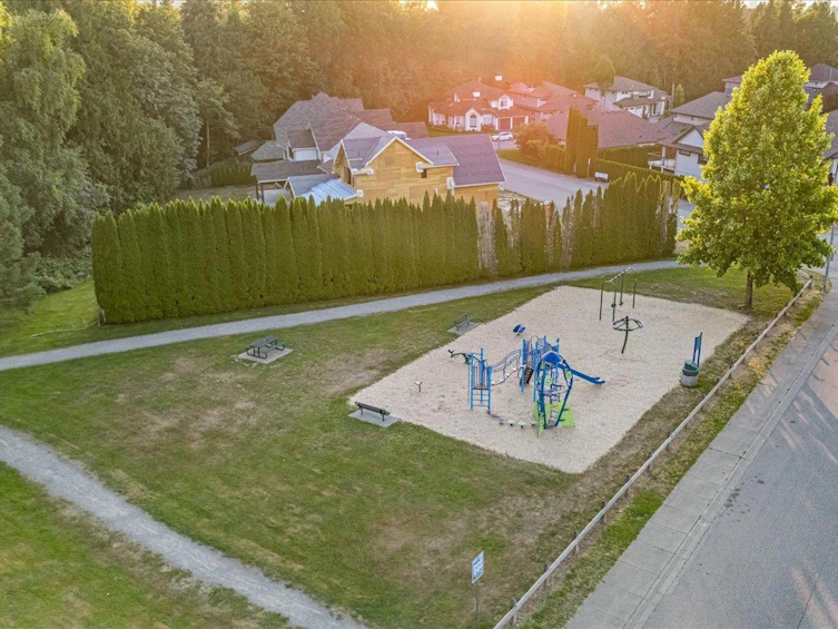 3898 Coachstone Way, Abbotsford, BC, V2S 8G7 - 35