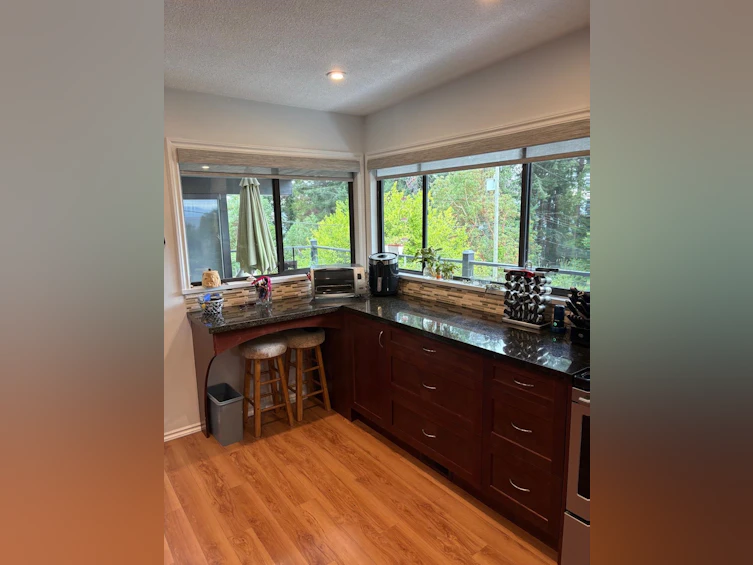 5350 Benner Road, Sechelt, BC, V7Z 0G7 - 4