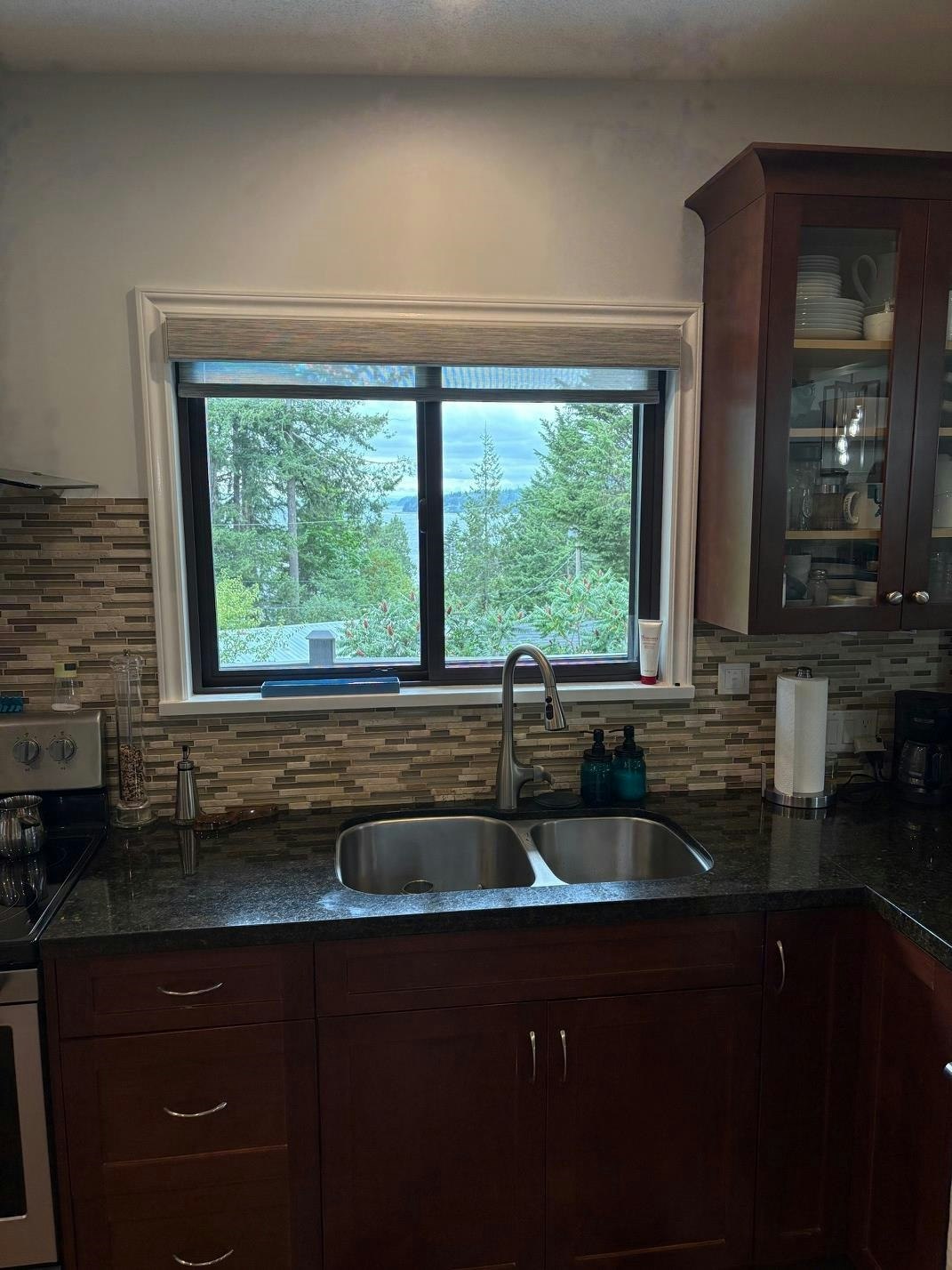 5350 Benner Road, Sechelt, BC, V7Z 0G7 - 24