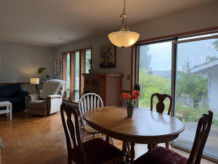5466 Carnaby Place, Sechelt, BC, V7Z 0M3 - 11