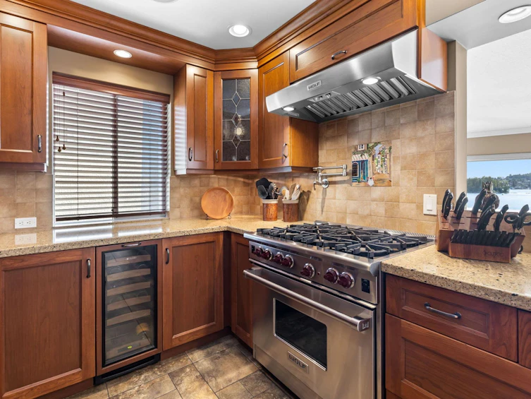 4705 Belcarra Bay Road, Port Moody, BC, V3H 4P6 - 14